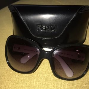 Fendi Sunglasses with case